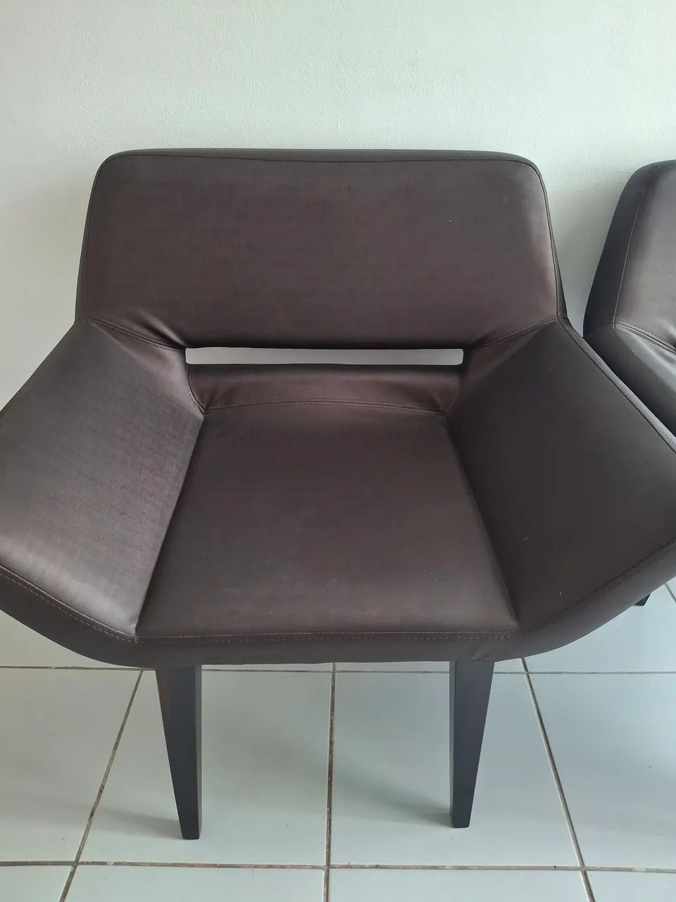 Poltronas/ 2 por 400 reias  - Foto 2