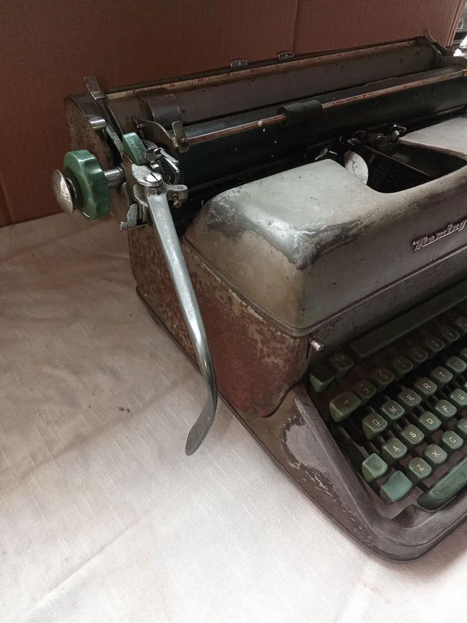 Máquina de escrever Remington  - Foto 4