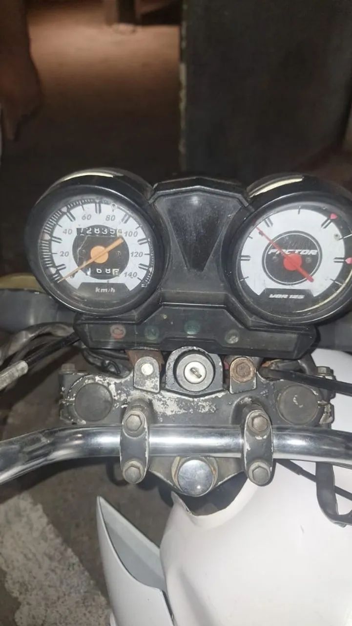 Factor YBR 125 - Foto 4
