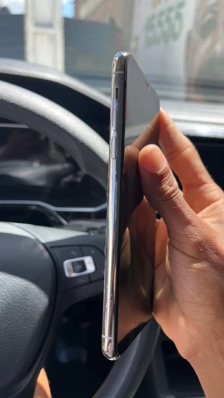 Iphone 11 PRO MAX - Foto 3