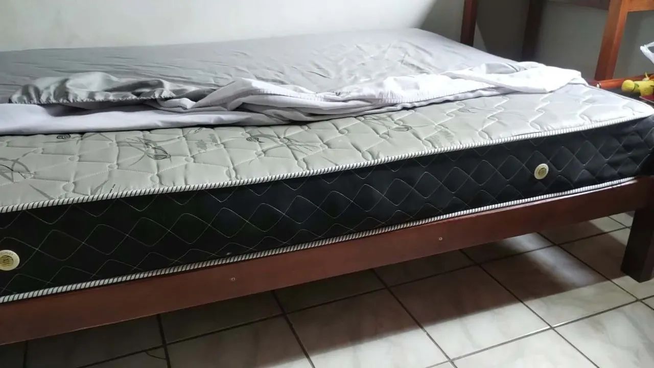 Vendo cama de casal  - Foto 3