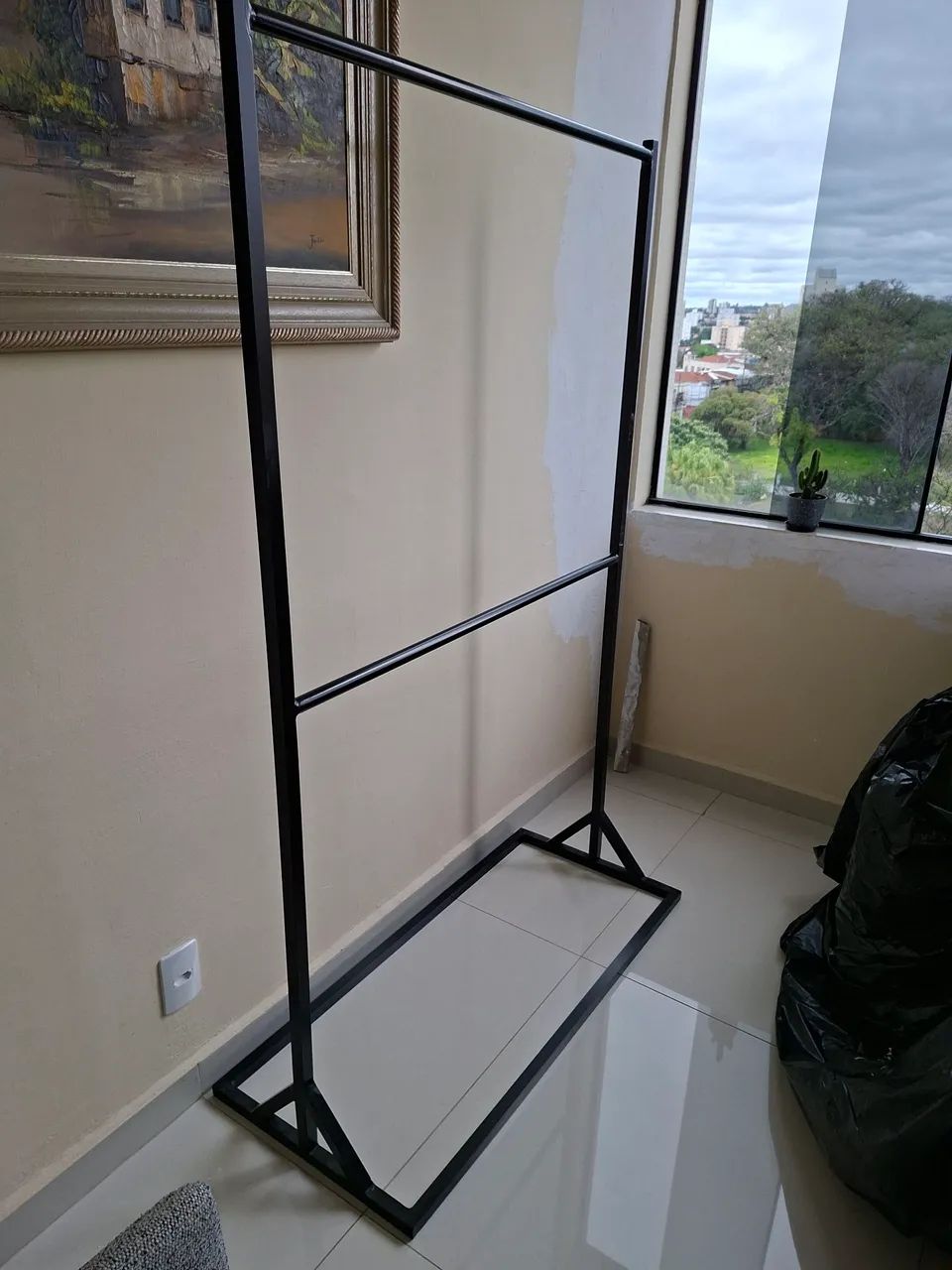 Arara de roupas 2 níveis  - Foto 3