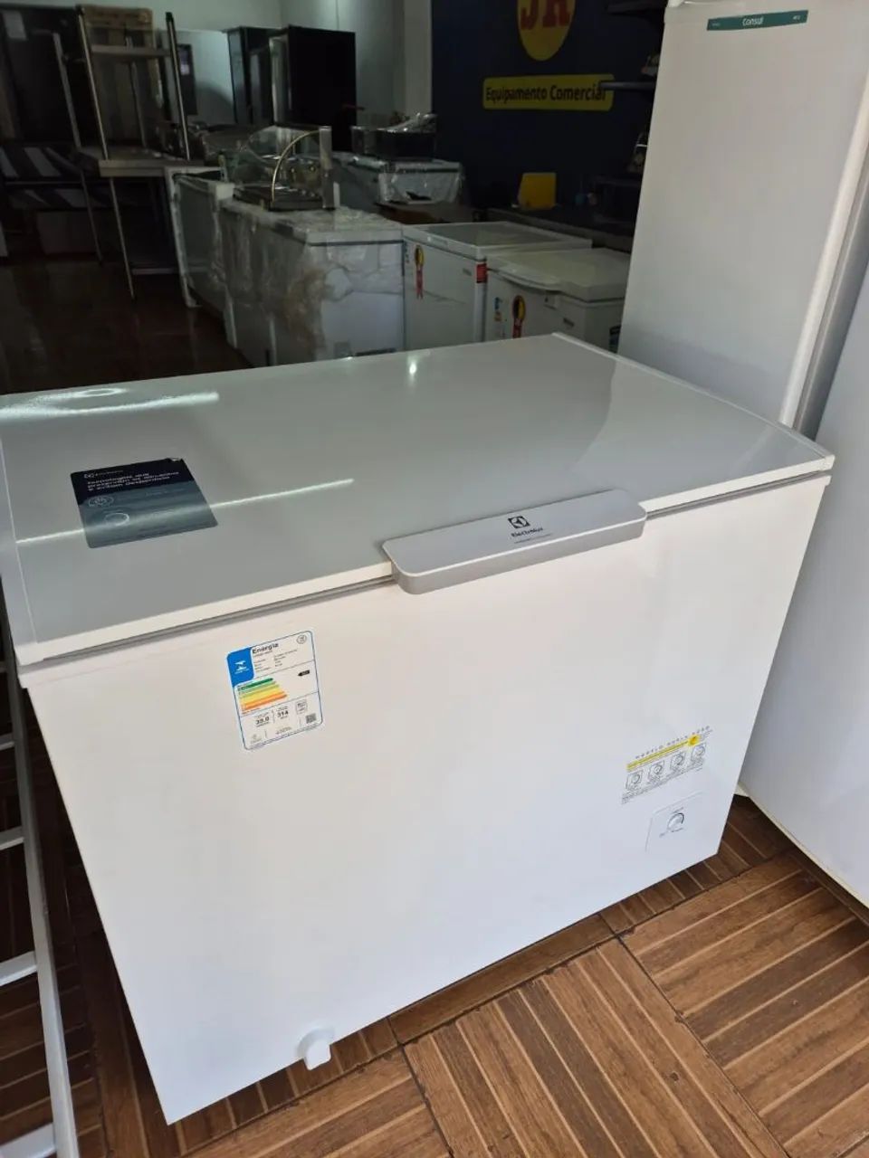 Freezer Electrolux 314 litros - Foto 2