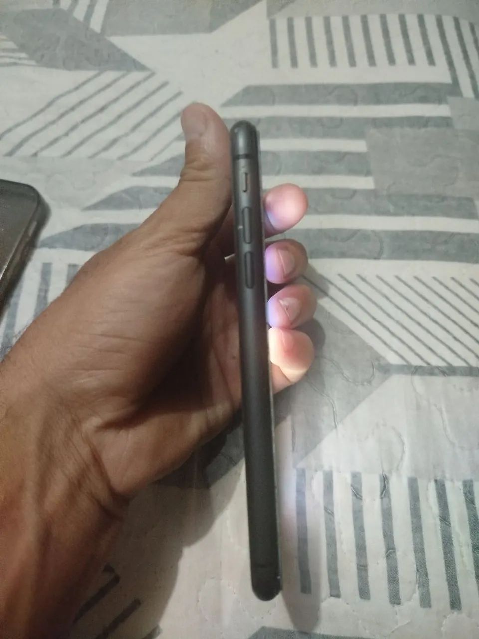Oportunidade iPhone 11 usado 1300,00 com bateria boa . - Foto 5