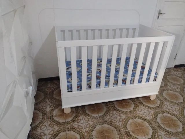 Berço com ajuste Gradual de altura que vira Cama  - Foto 4