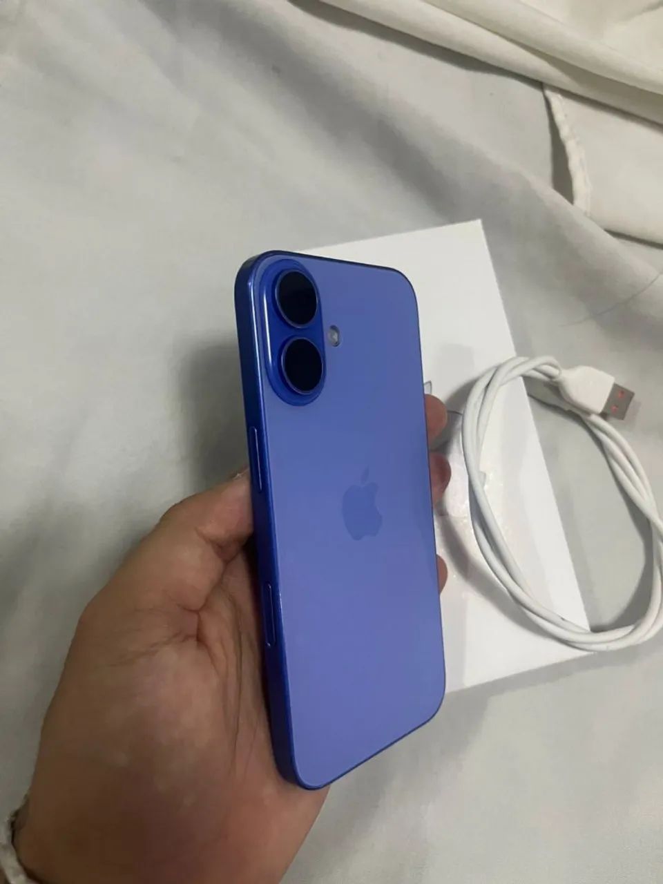 iPhone 16  - Foto 3