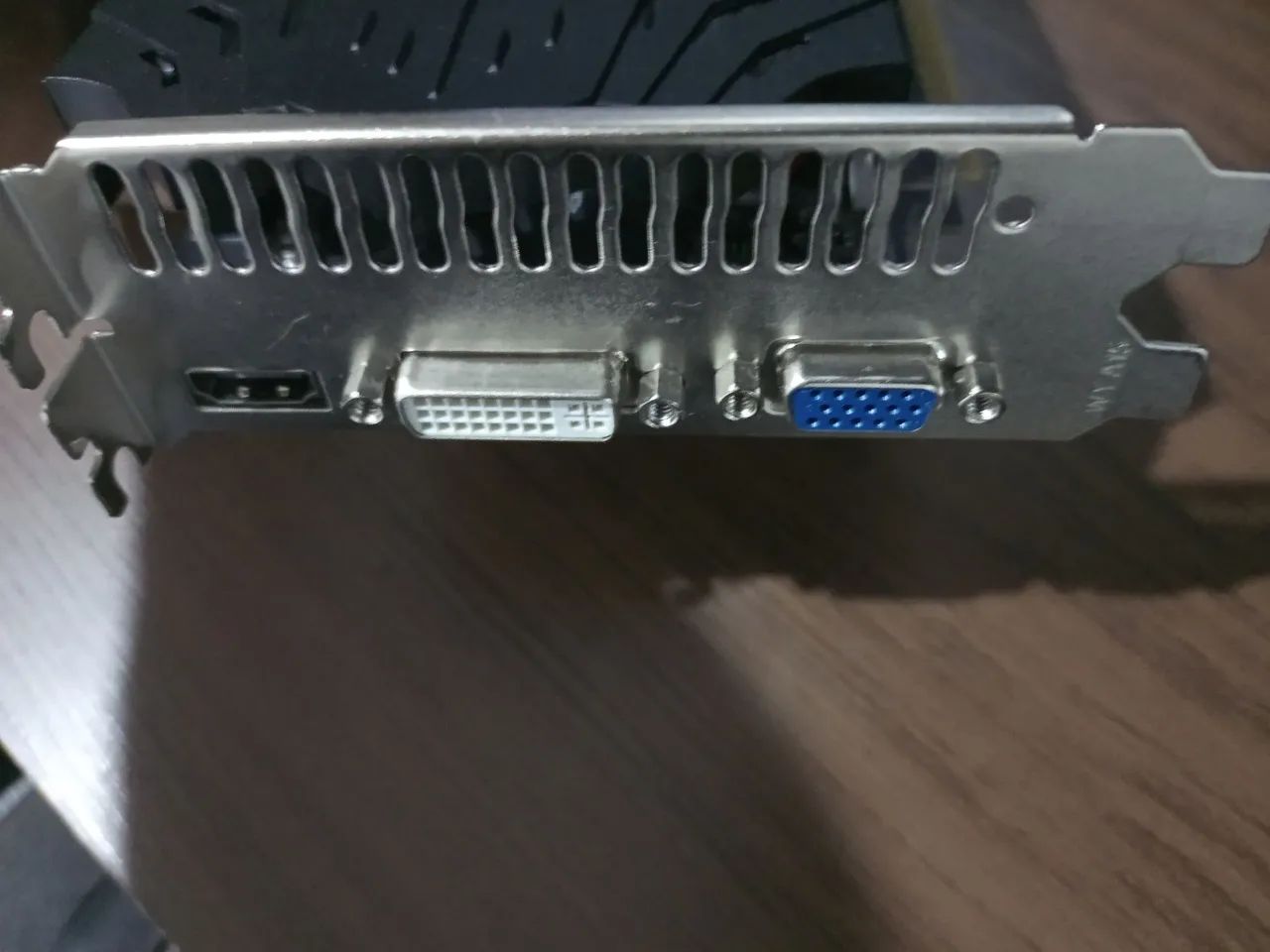 Placa de vídeo com defeito 415076548577873922