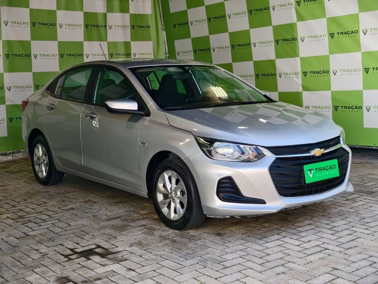 Chevrolet Onix Plus LT 1.0 12V Flex Mec. 4P 2023 - Foto 2