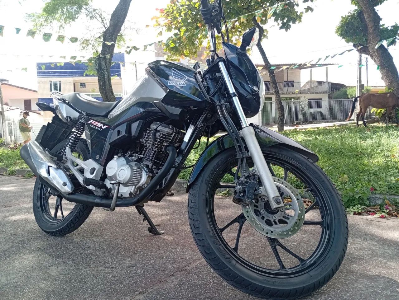 Fan 160 2023(vendo, troco e financio)