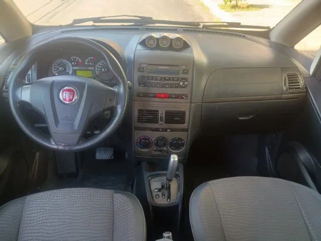 Fiat Idea Adv./ Adv.lock.dualogic 1.8 Flex 5P 2012 - Foto 3
