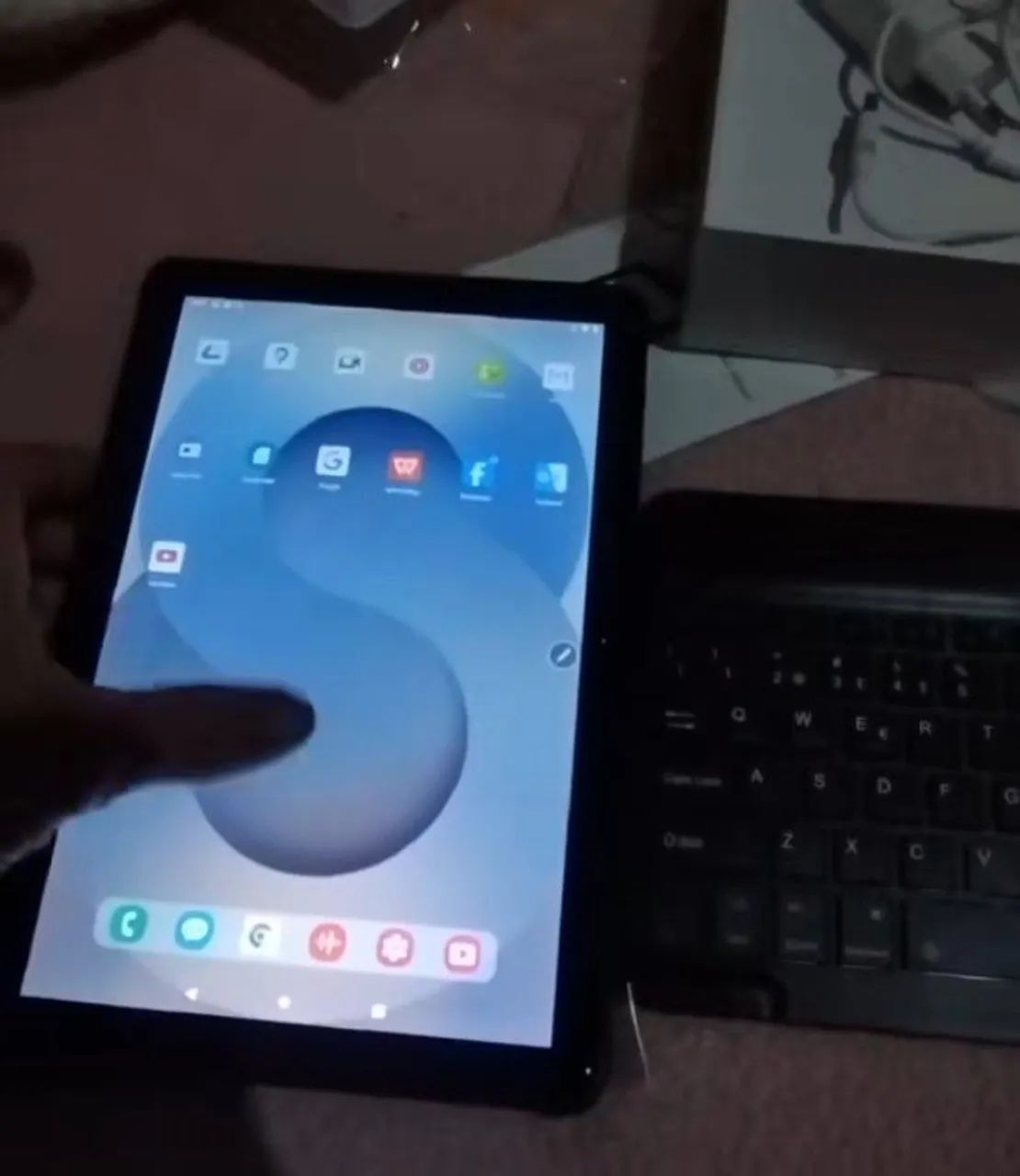 Vendo Tablet Chanuo 256gb de HD e 12 de ram 