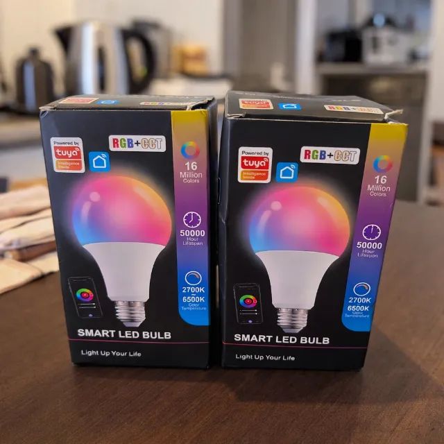 Kit com 2 Lâmpadas Wifi Smart RGB + CCT (compatível com Tuya)
