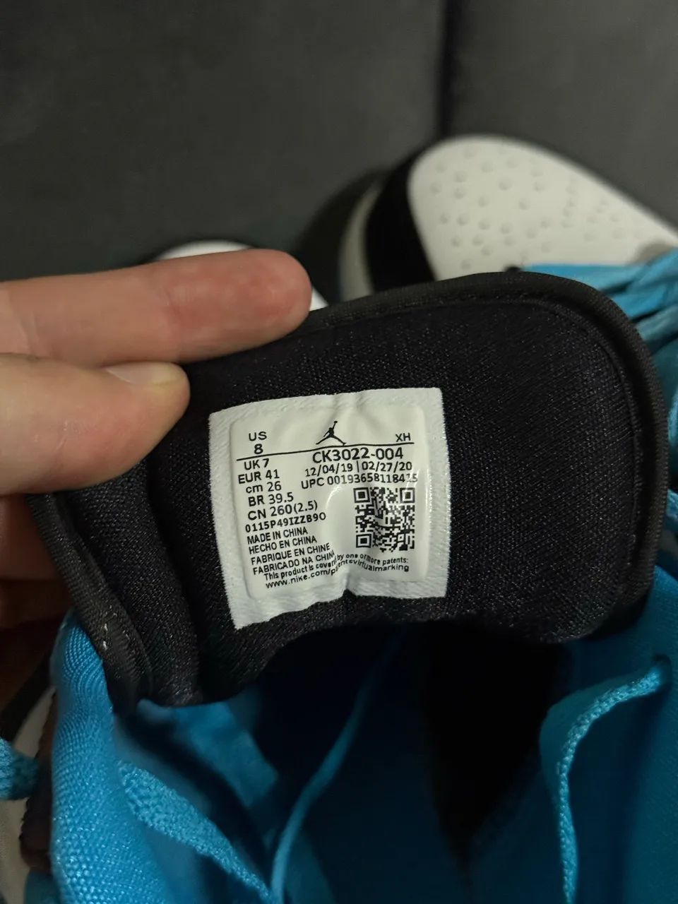 Tênis Nike Jordan 1 Low Laser Blue - Foto 4
