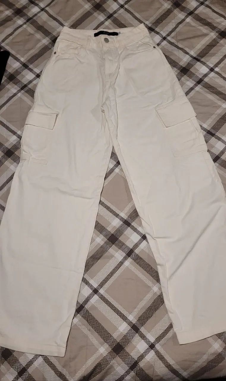 Calça cargo branca com bolsos laterais 38 Youcom - Foto 2