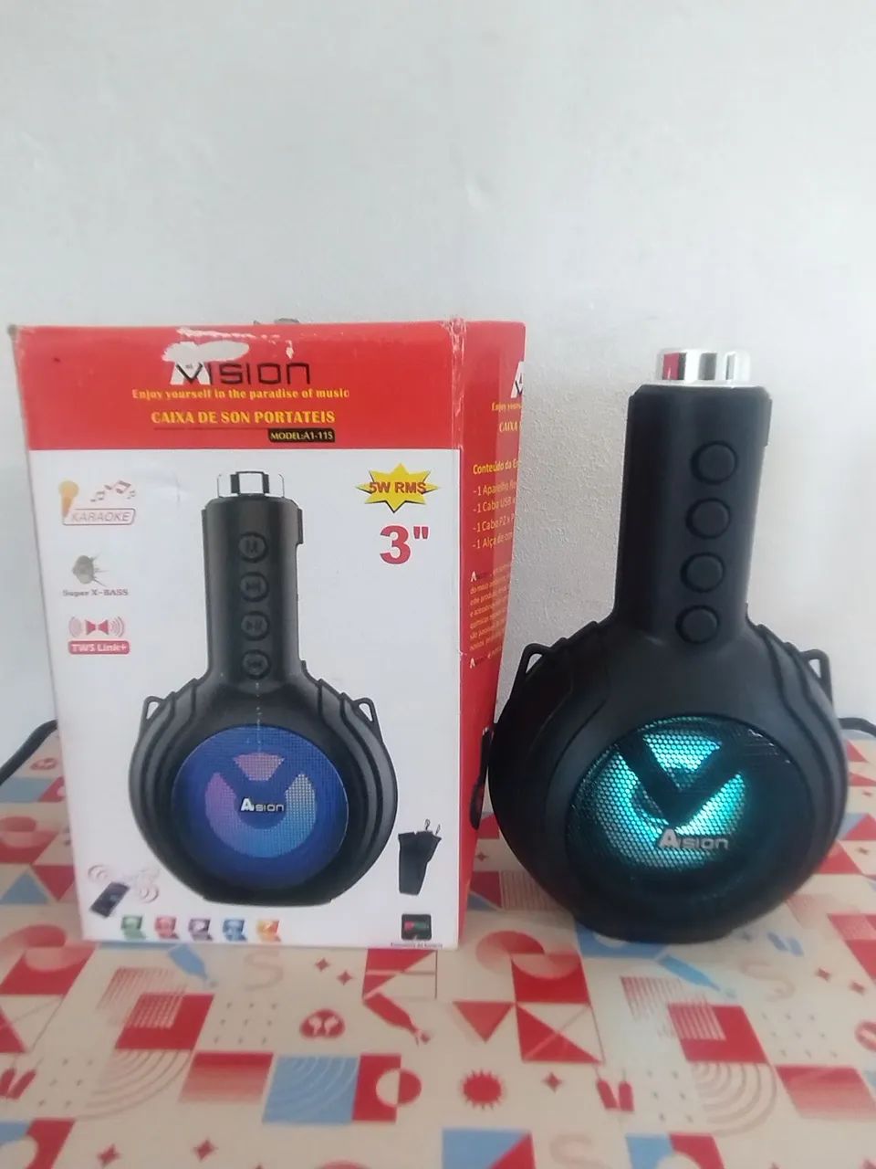 Caixinha de som Bluetooth portátil 
