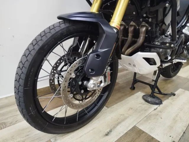TRIUMPH TIGER 1200 BLACK EDITION - Foto 4