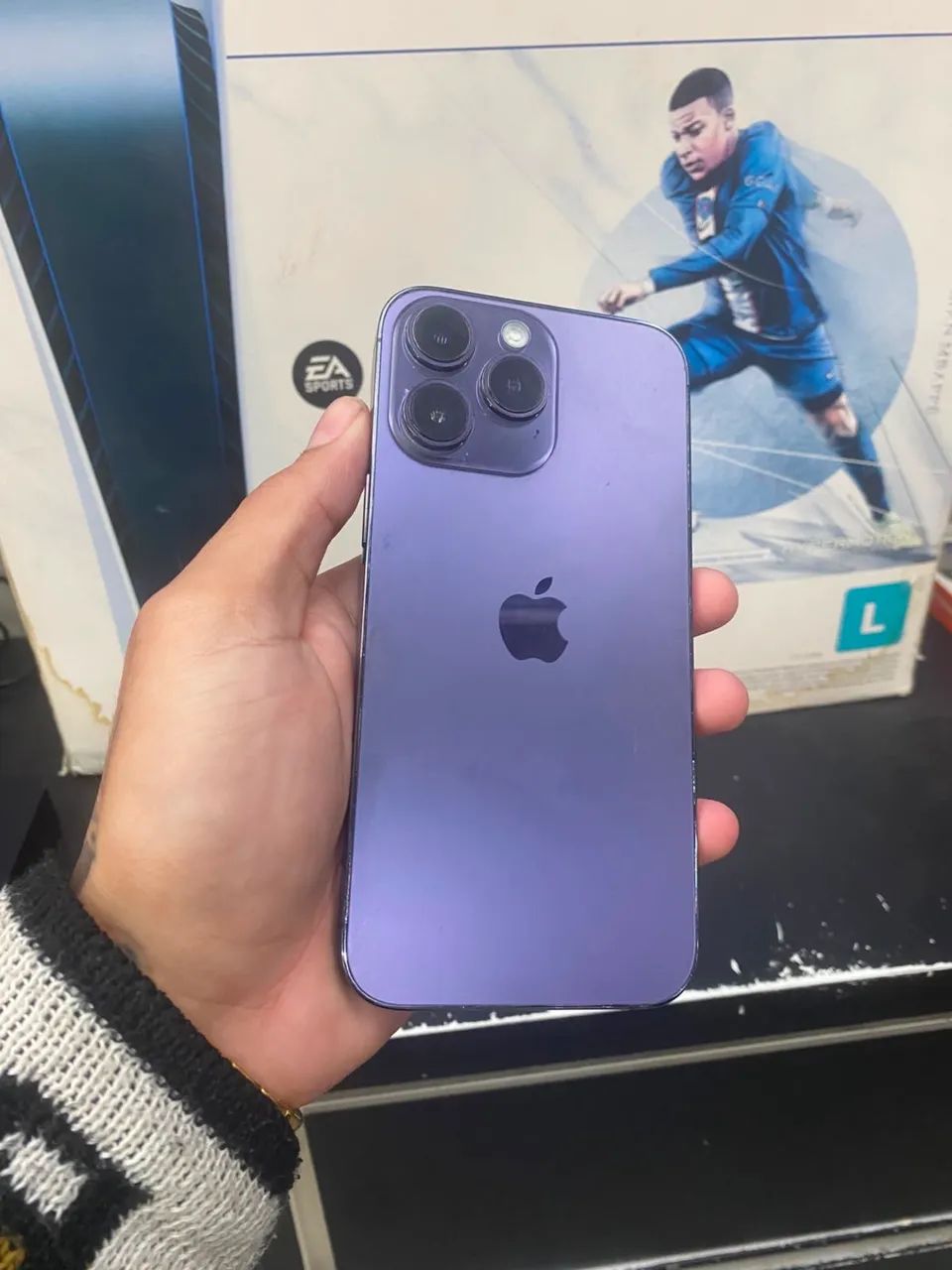 Vendo iPhone 14 Pro Max ,cor roxa 256 gb 
