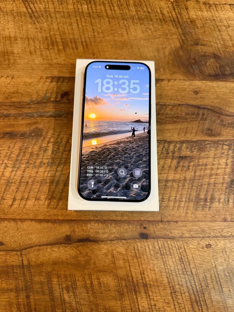 iPhone 16 pro black titanium 128GB - Foto 3