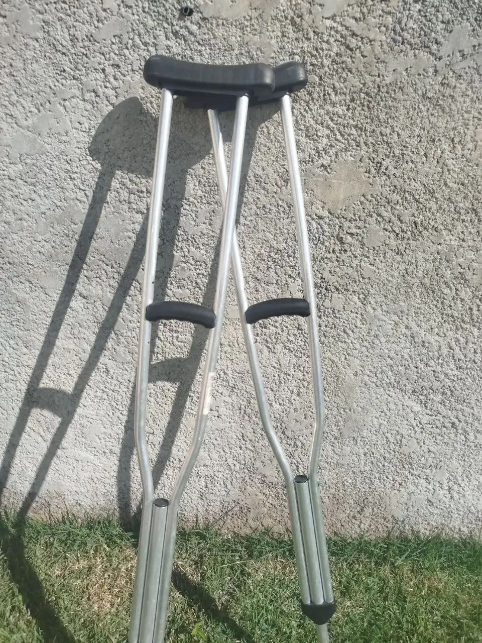 Muleta com 1 mês de uso 