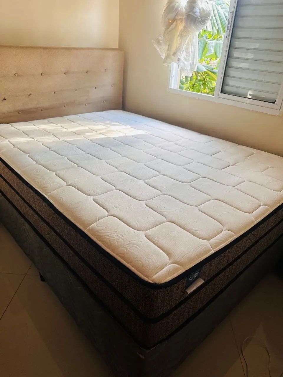 VENDO CAMA BOX + COLCHÃO DE CASAL! - Foto 2