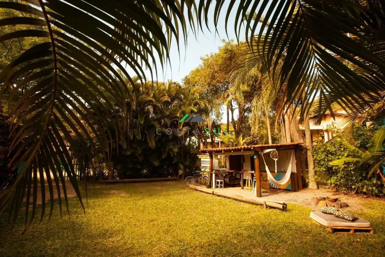 Pousada à Venda, Oportunidade Única na Praia da Ferrugem - Garopaba/SC