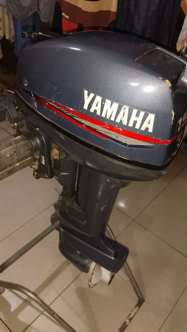 Motor de popa hiamaha 15 hp