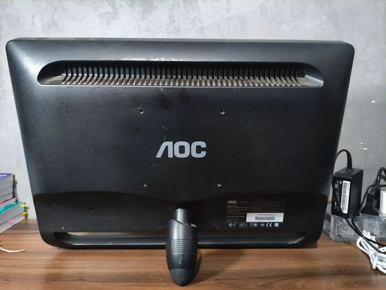 Monitor AOC 18 Polegadas VGA - Foto 3
