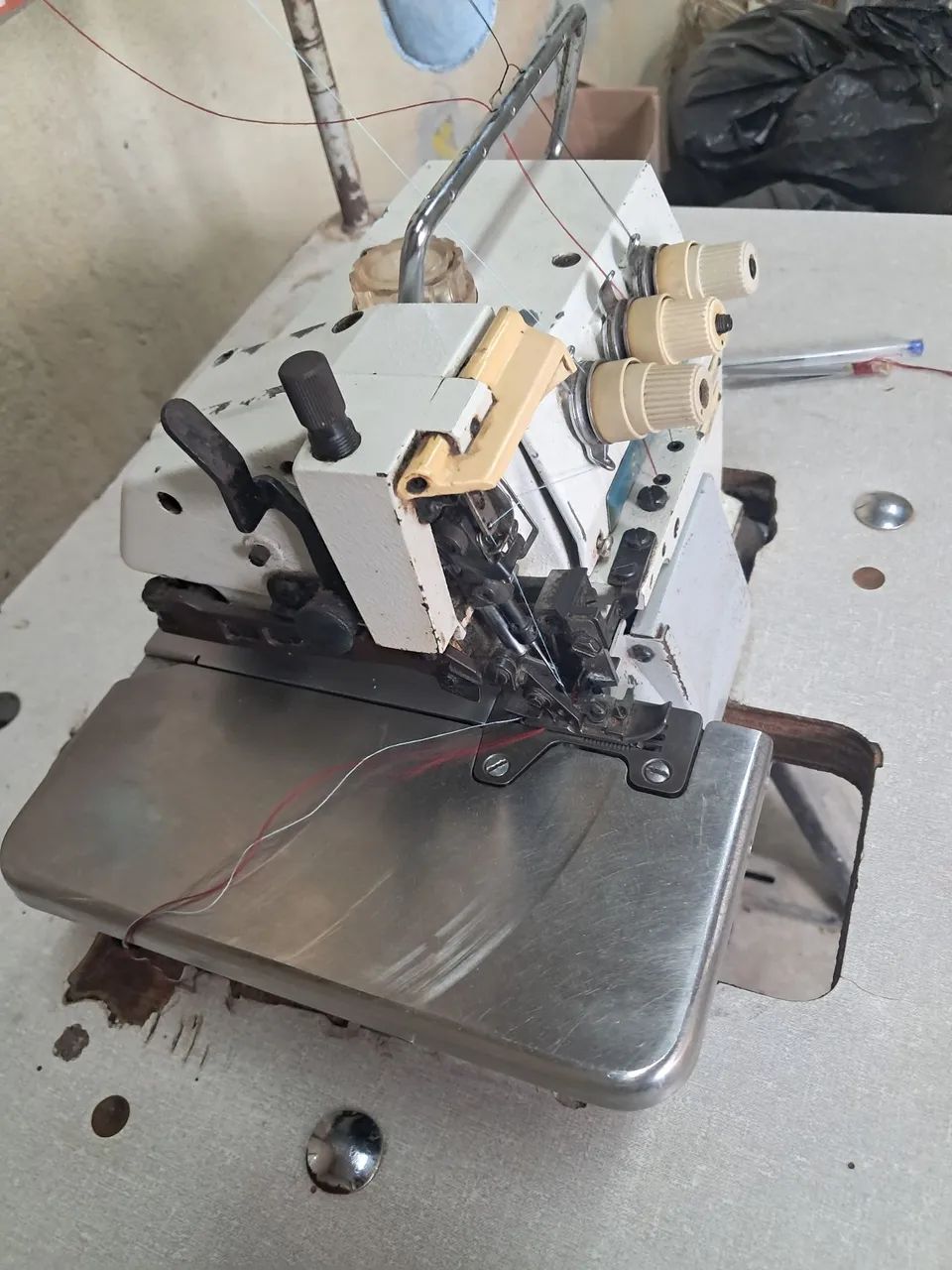 Overlock industrial 