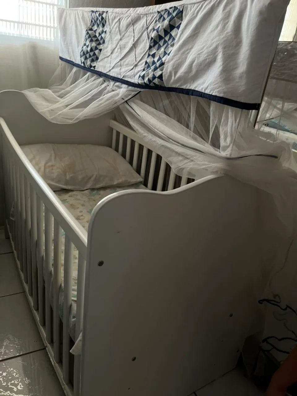 Vendo berço em ótimo estado.