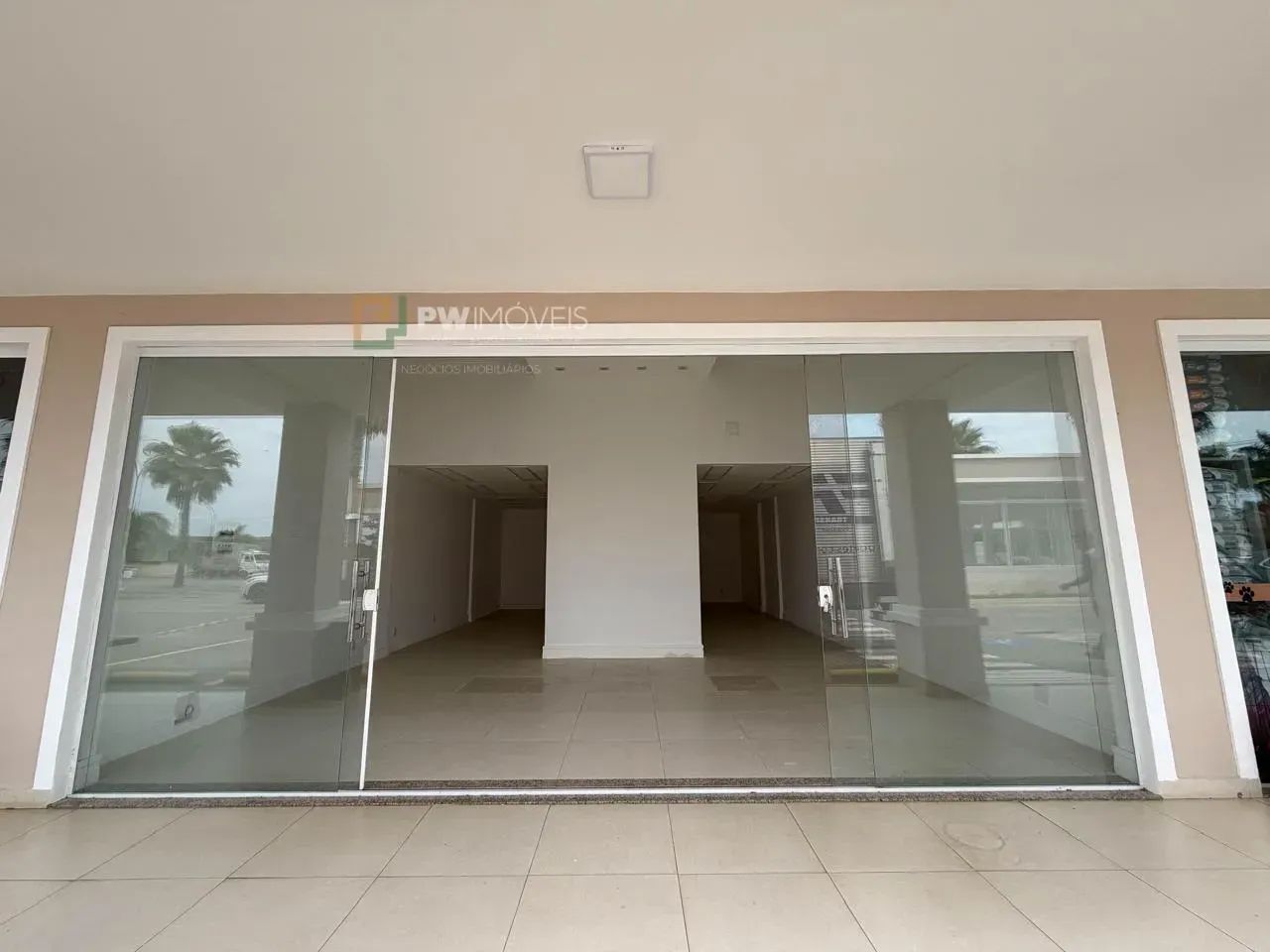 Loja comercial para aluguel com 130 m2 em Boulevar - Macaé - RJ - Foto 2