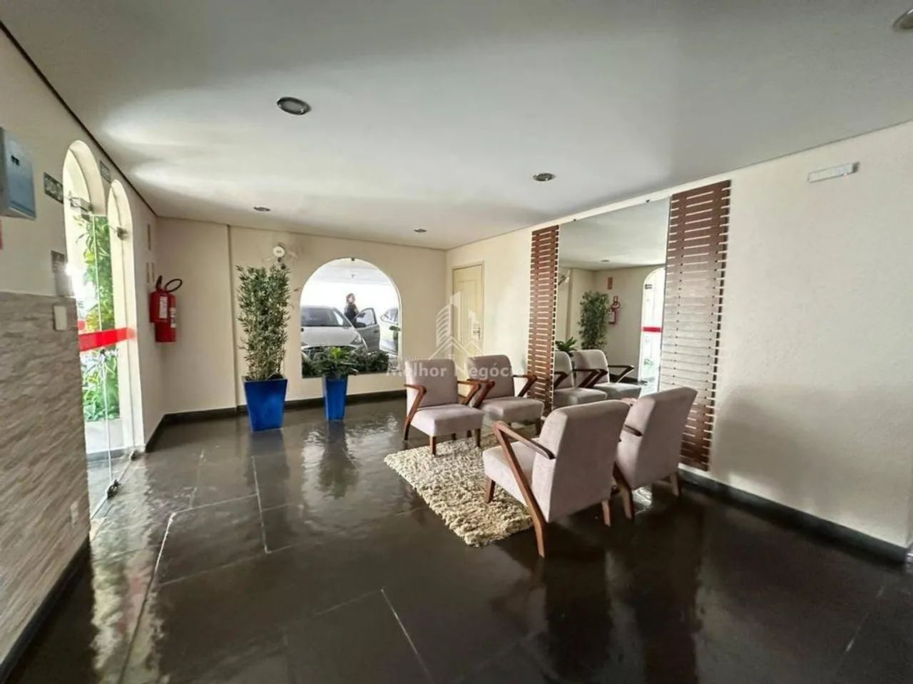 Apartamento para alugar em Campinas, Cambuí, com 3 quartos, com 120 m² - Foto 2