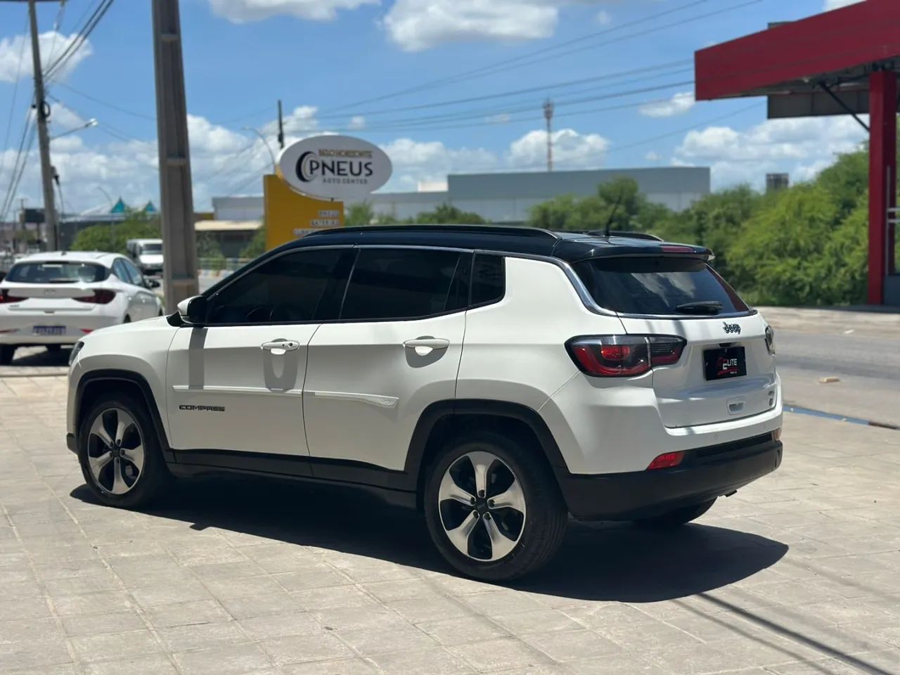 Jeep Compass Longitude 2.0 4X2 Flex 16V Aut. 2018 - Foto 4