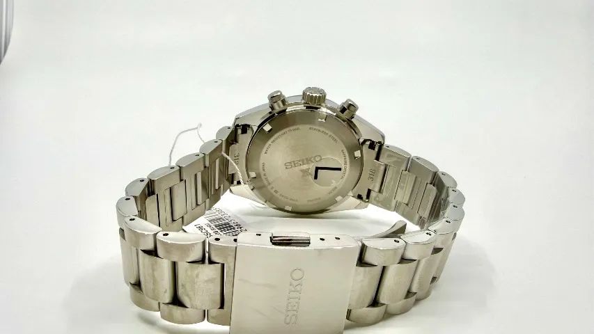 Seiko Prospex Speedtimer Panda SSC961 - Acessórios - Centro