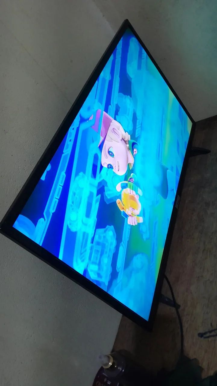 Vendo TV de 32 polegadas smart. - Foto 3