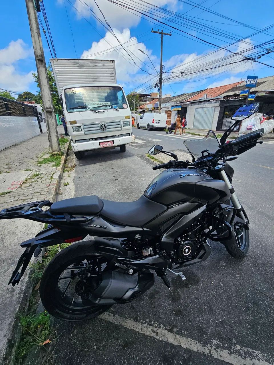BAJAJ DOMINAR 400 - Foto 2