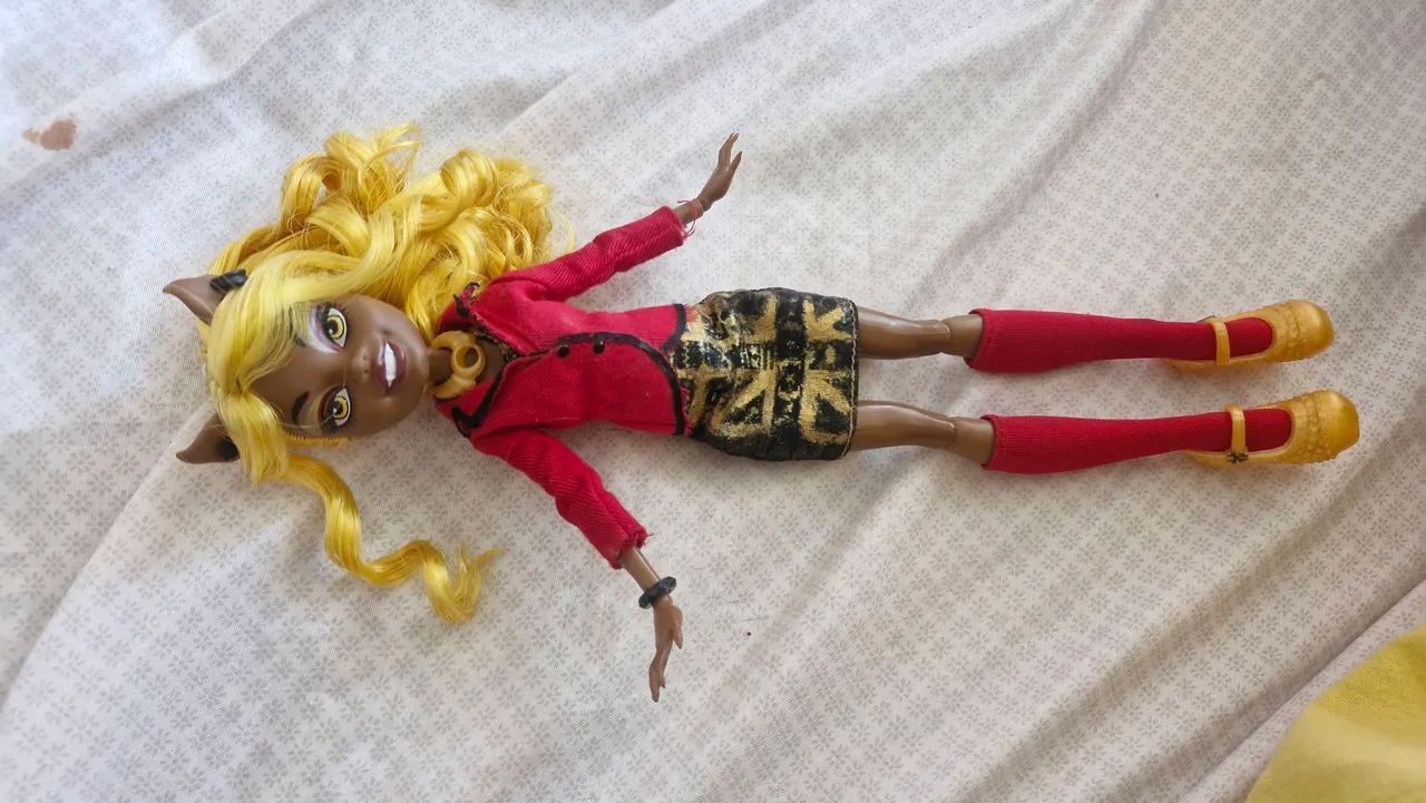 Clawdia Wolf Monster High 