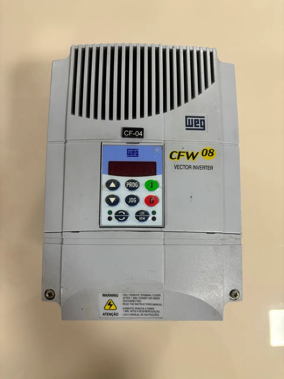 Inversor de frequência cfw08 13a 380v