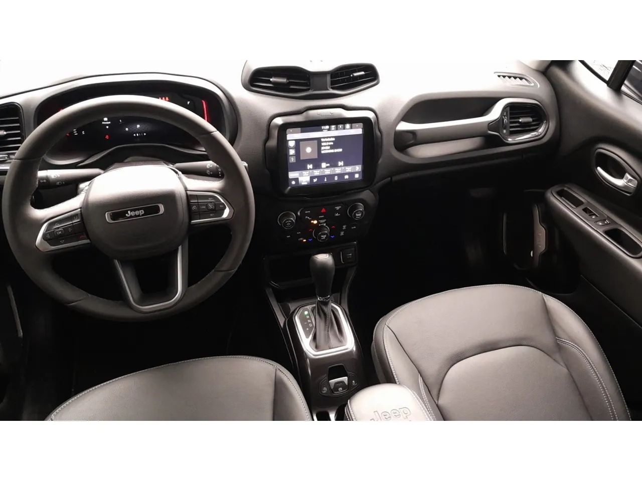 Jeep Renegade Long. T270 1.3 TB 4x2 Flex Aut., foto 12 de 16