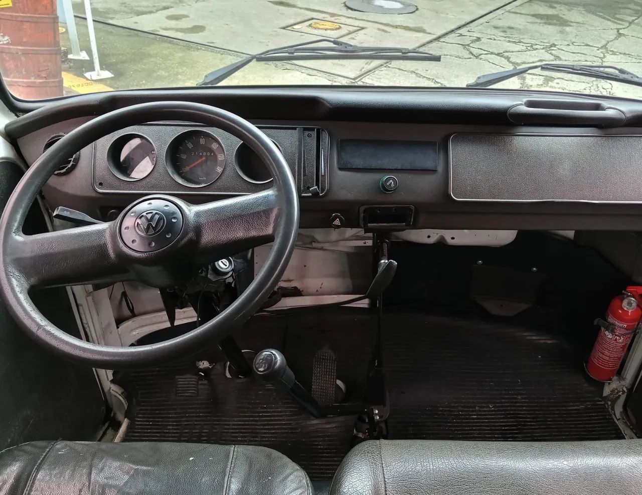 Volkswagen Kombi Standard/ Luxo/ Série Prata, foto 10 de 12