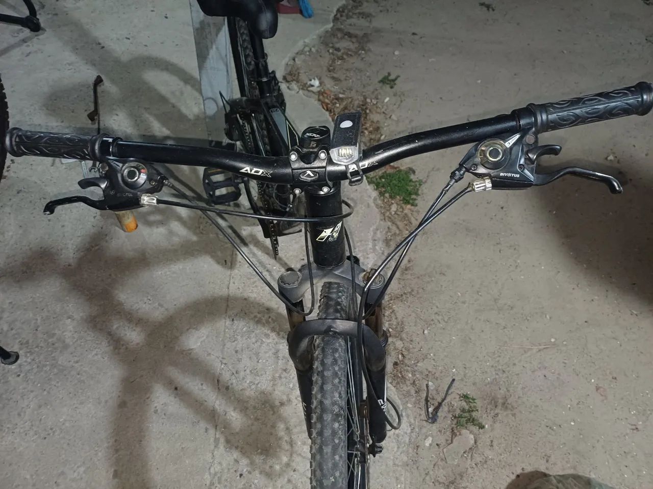 Bicicleta aro 29 quadro 17 - Foto 5