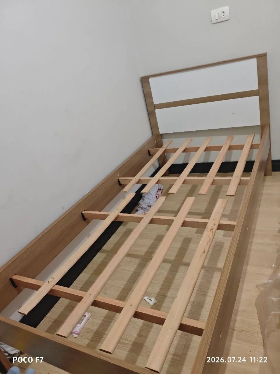 Cama solteiro para doação - Foto 4