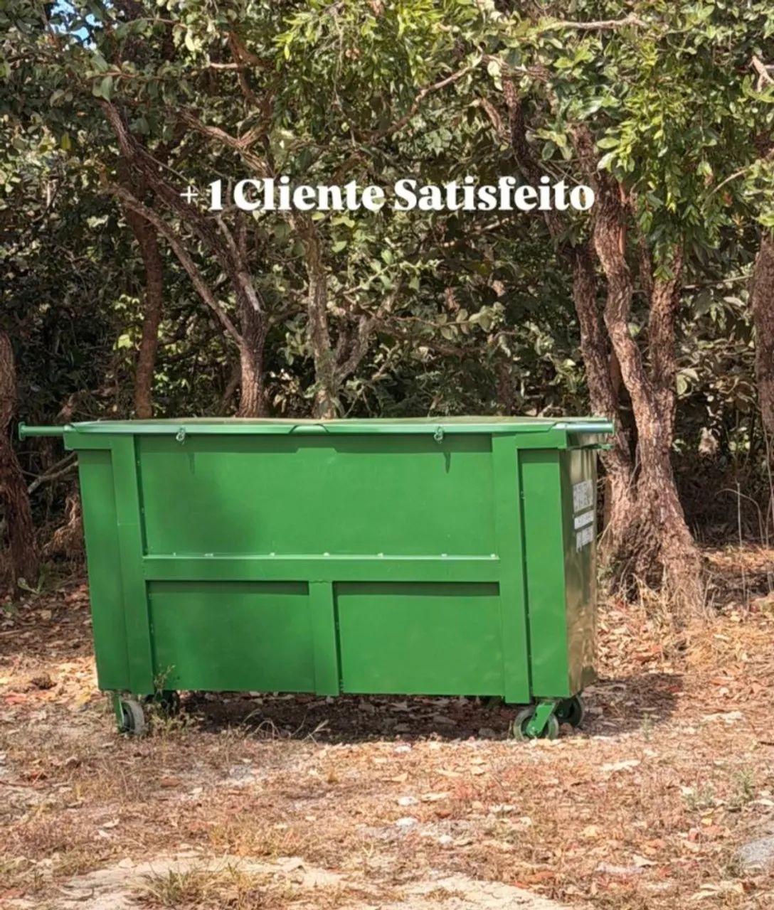 Lixeira contener basculante capacidade 1200lts 