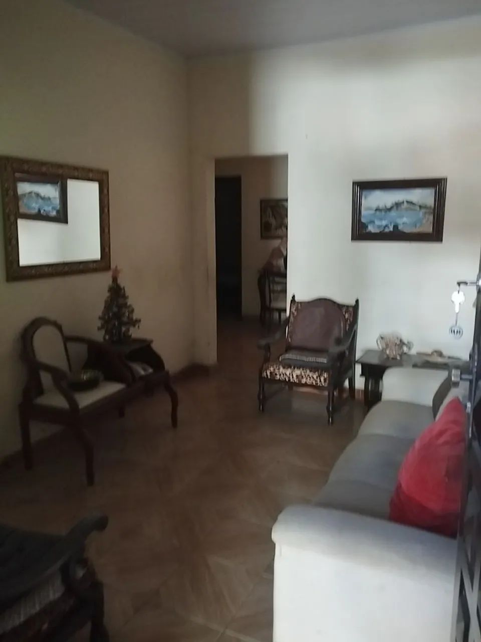 VENDO CASA QUATIS NO CENTRO - Foto 3