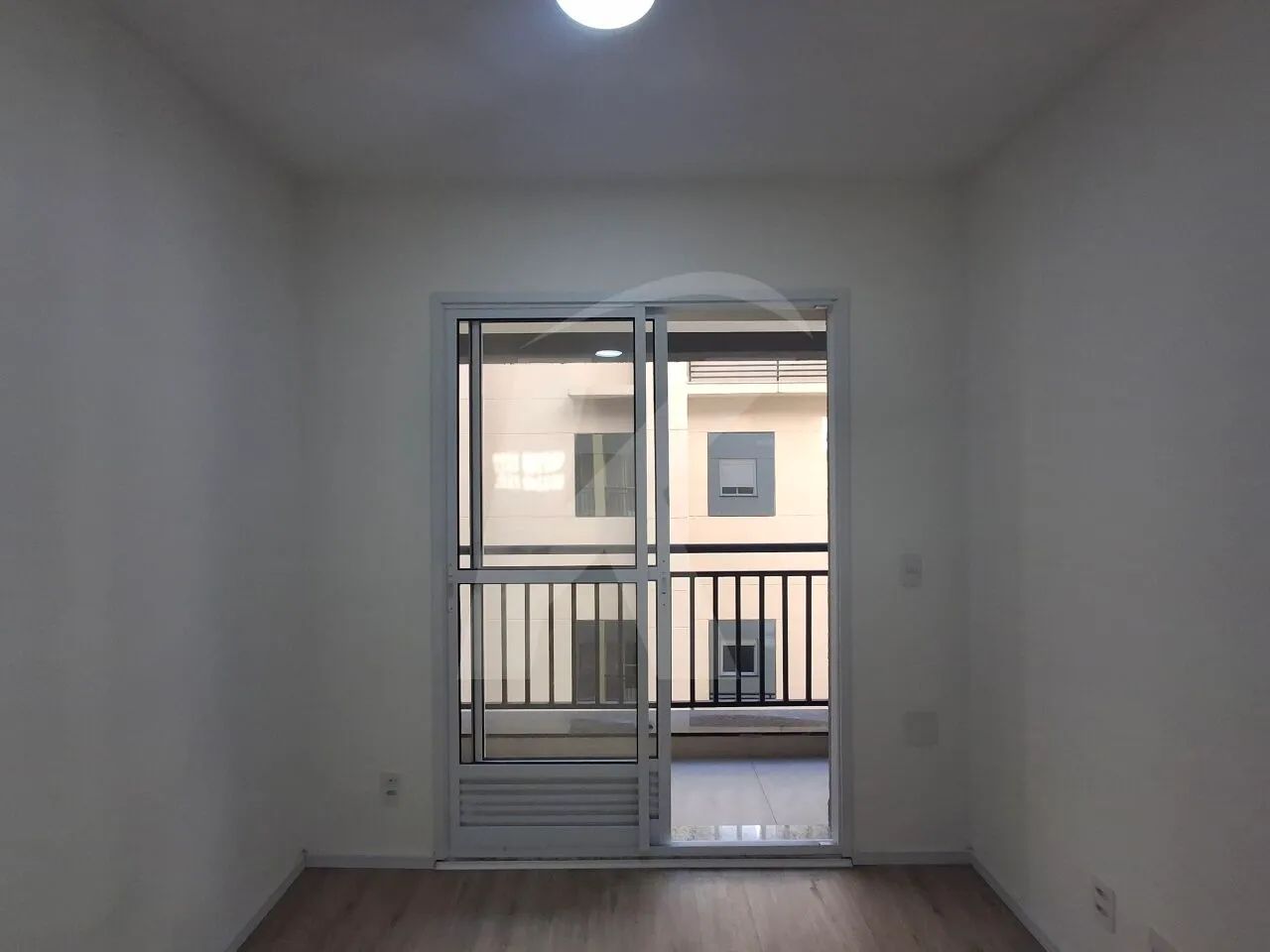 Apartamento com 1 quarto, sala, cozinha próximo ao metrô. - Foto 4