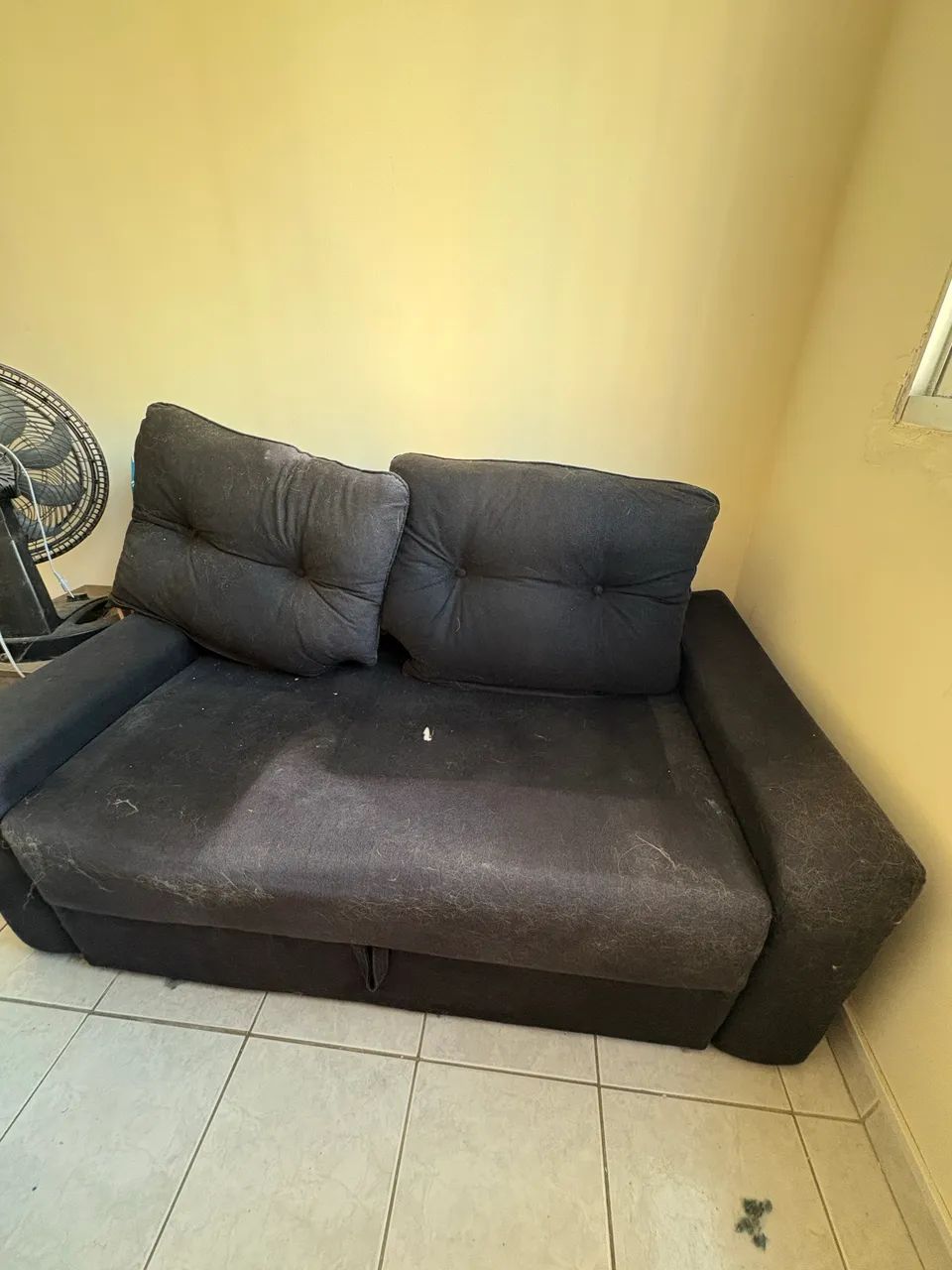 VENDO - SOFÁ CAMA PRETO 2 LUGARES