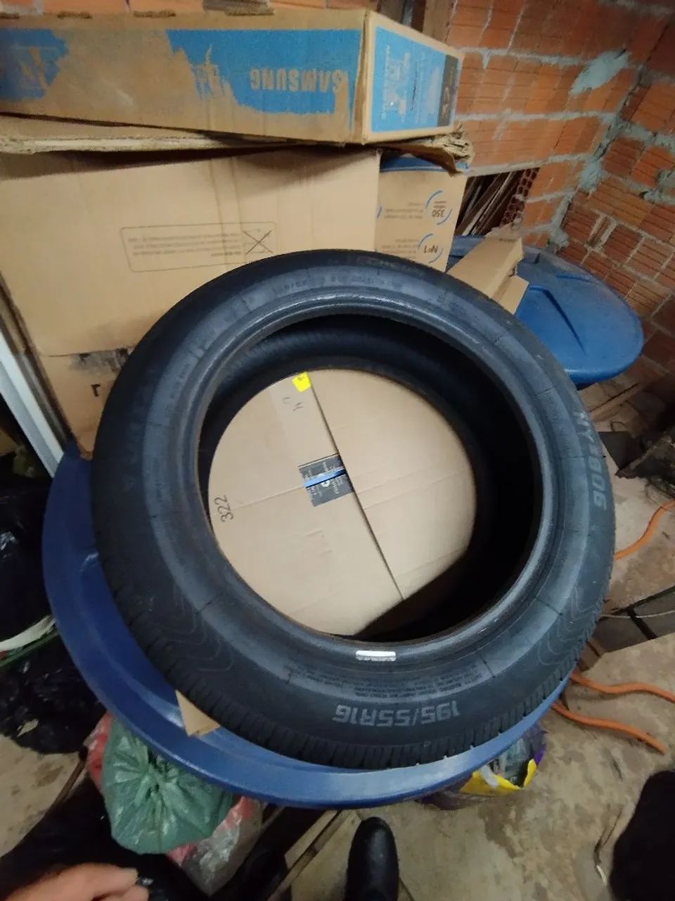 Pneu 195/55/16 novo marca Onix