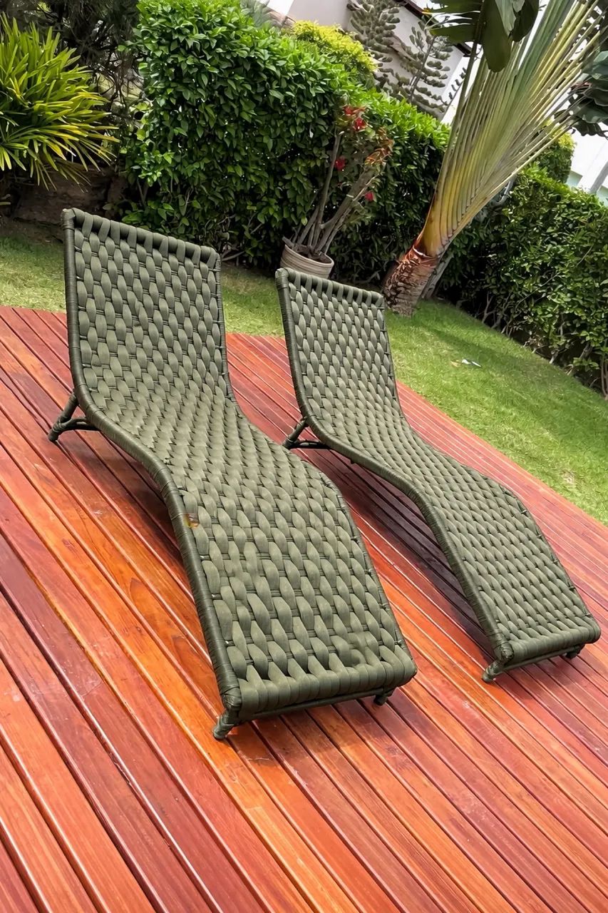 Conjunto de espreguiçadeira 