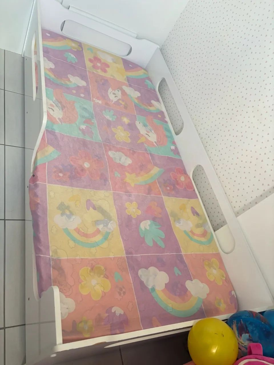 Cama solteiro  montessoriana 