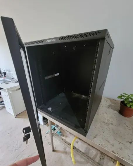 Rack 12u 570mm Mrd 1257 - Intelbras - CFTV - Redes - Conectividade