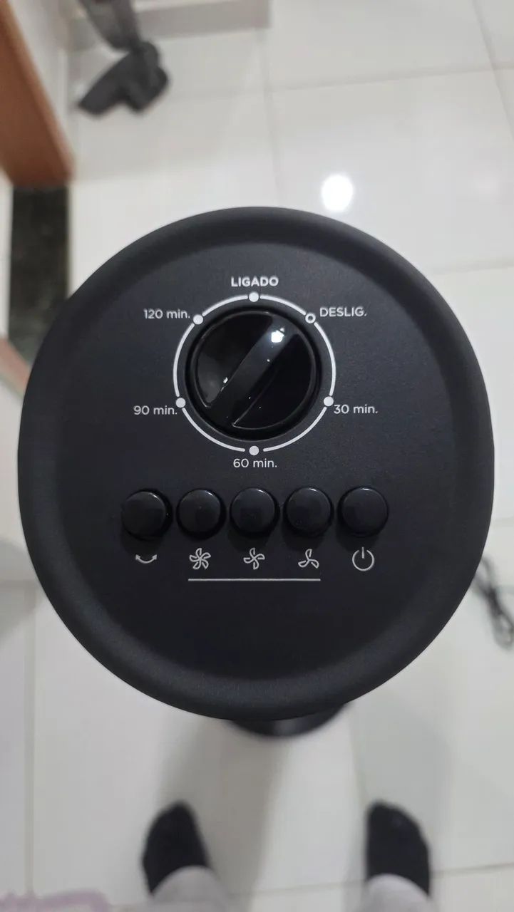 Ventilador de torre Midea 